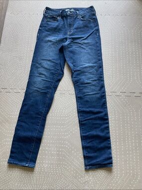 Old Navy Power Slim Straight High Rise Jean Size 6 Tall